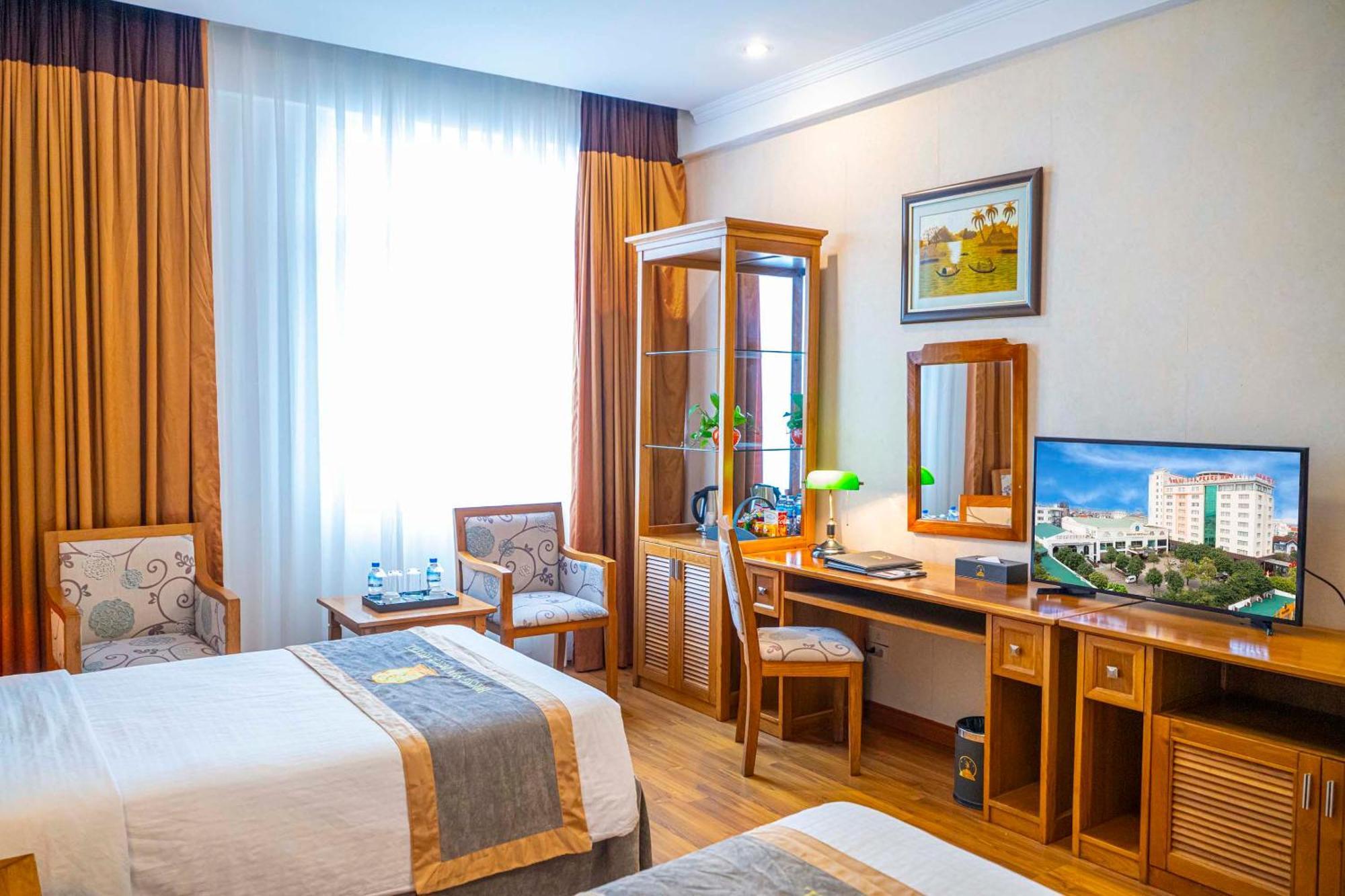 Hoang Son Peace Hotel Ніньбінь Екстер'єр фото