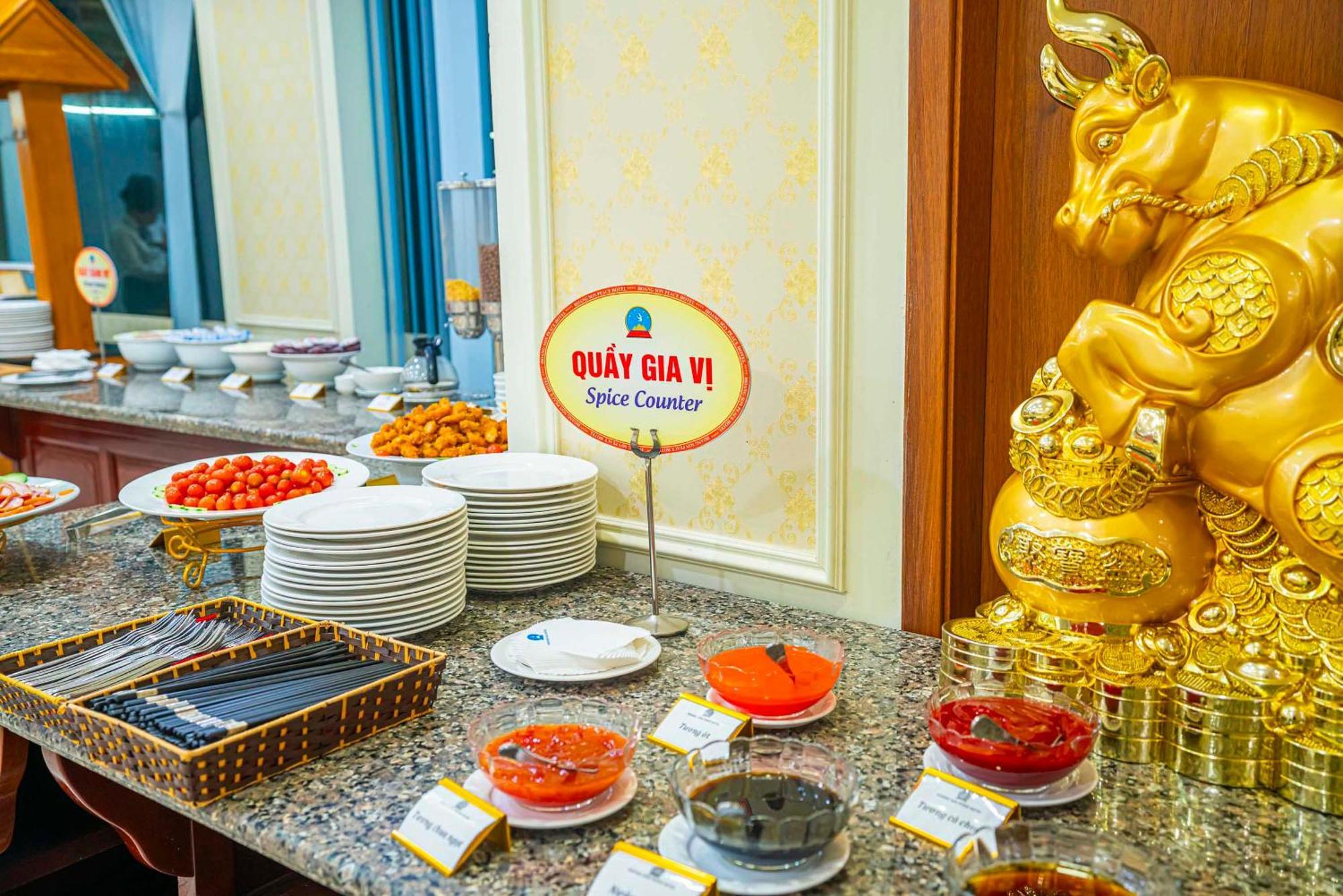 Hoang Son Peace Hotel Ніньбінь Екстер'єр фото